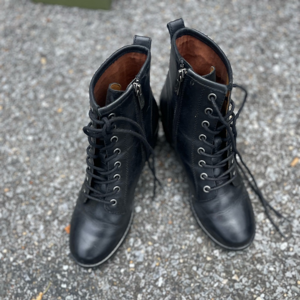 Patricia Nash Boots!!